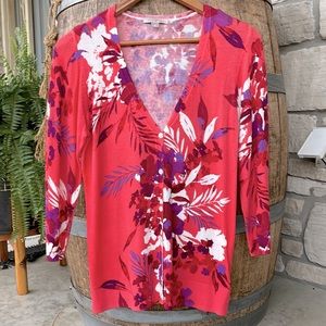 V-Neck Button 3/4 Sleeve Cardigan. Small. Floral Salmon.